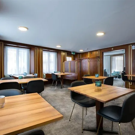 Hotel Krone By B-smart 3*